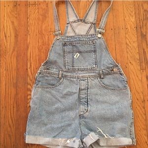 VINTAGE GUESS OVERALLS